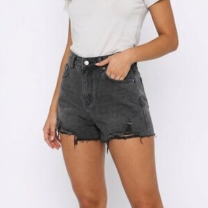 White Fox Denim Shorts Gray / Black Distressed Raw Hem High Rise Size M NWT